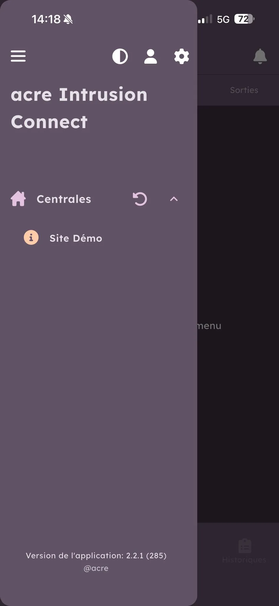 Menu principal d'Acre Intrusion Connect avec accès aux paramètres